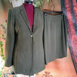 EUC: Vintage Valerie Stevens Sz 10 Olive Green Professional Skirt Suit